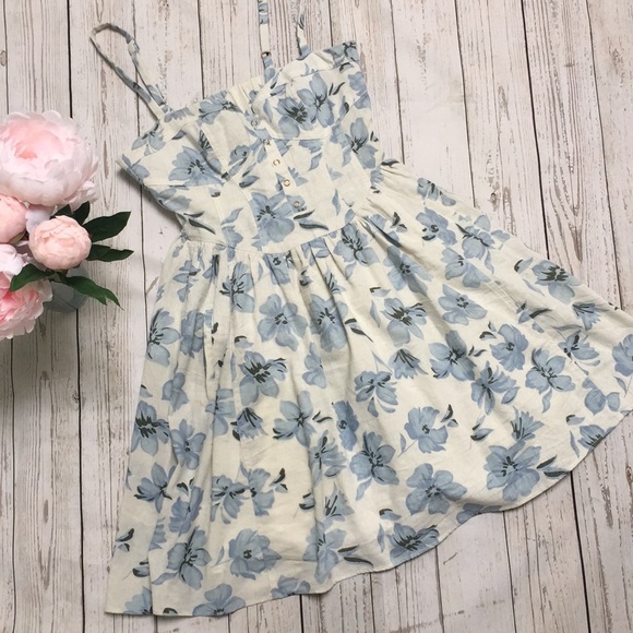 Modcloth Dresses & Skirts - Orlando Blooms Dress Ark & Co.
